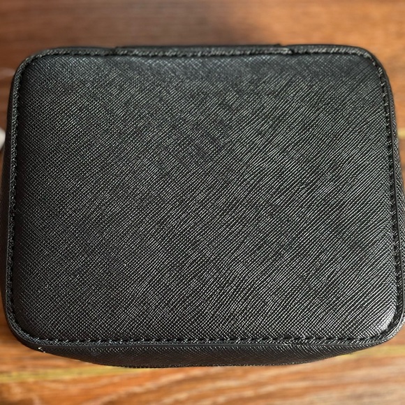 🆕 Lula Travel Jewelry Box - Picture 3 of 5